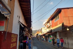 025-Uruapan